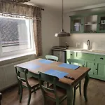 Апартаменты 5 *