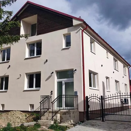 Апартаменты 5 *